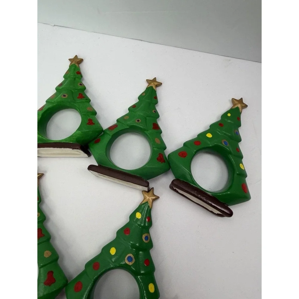 Hand painted Ceramic Christmas Tree Napkin Ring Holders Holiday Home Decor Lot